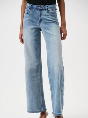 NWT Joseph Ribkoff wide leg jeans